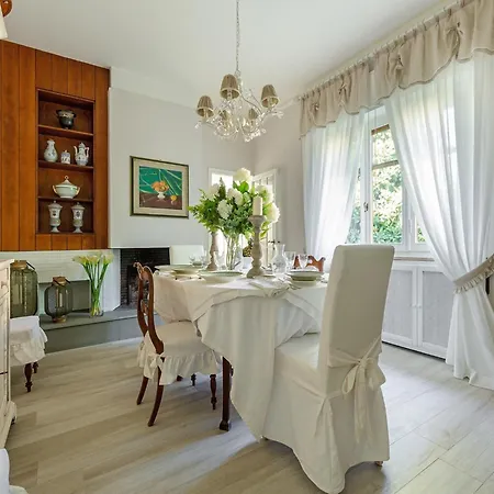 Villa Luxury In With Garden *